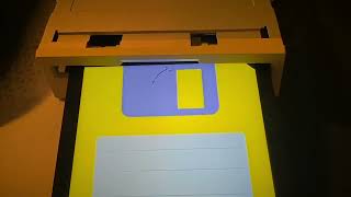 zeeep ziiip this 4" square display is 720x720 pixels and fits in a floppy drive 💾 🖥️ 🤖