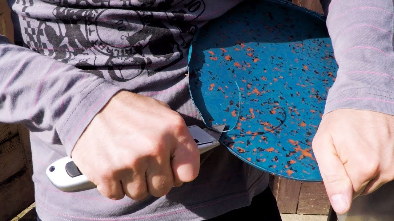 Make your own clock from recycled plastic YouTube