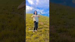 Lapak Ka Kamar Hai Song Nika Picture And Lovely Short Dance