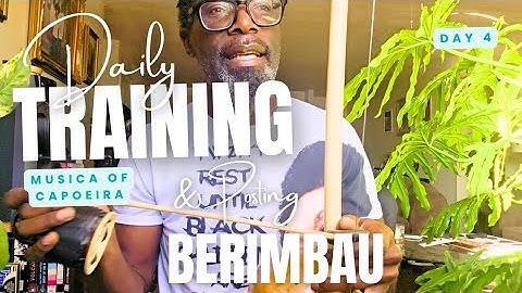 Berimbau Play with Singing