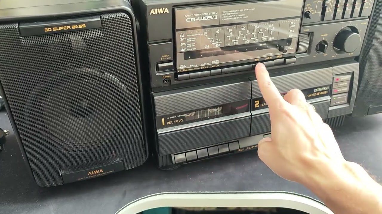 Aiwa CA-W85 MkII - YouTube