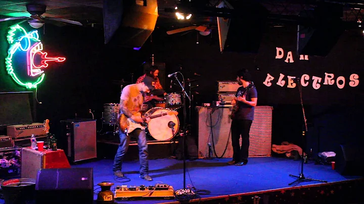 Eric Tessmer Performs at Dan Electro's Guitar Bar in Houston (3 of 3)  12/12/2014