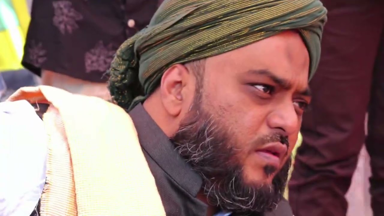 Parcham Kushai At Aastana e Khushaali Peer