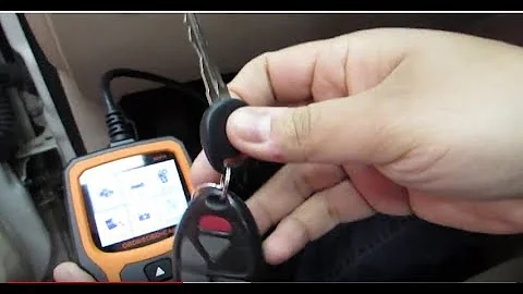 HOW TO CLEAR A CHECK ENGINE LIGHT WITH A $50 DOLLAR OBD 2 - SCAN TOOL (WORKS)