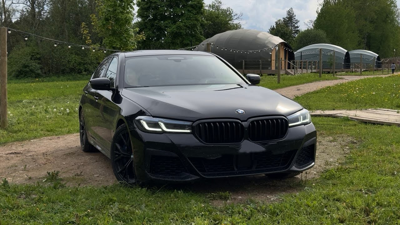 POV Ночная поездка на BMW 540i G30 Stage 1 | Разгон и звук двигателя