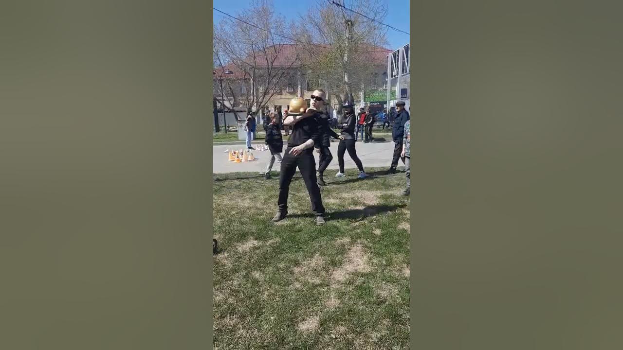 Леонид Синцов гири жонглирование