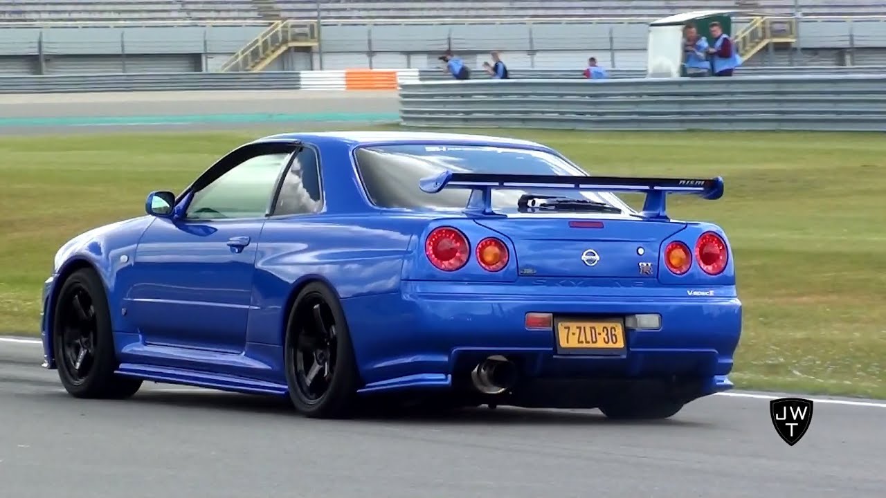 Nissan Skyline R34 Gt R V Spec Accelerations On Track Exhaust Sounds Youtube