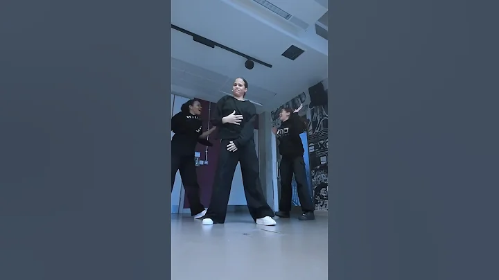 JUST LIKE THAT ✨🔥 #dance #danceperformance #danceeducator #dancer #music #hiphop #danceeducation thumbnail