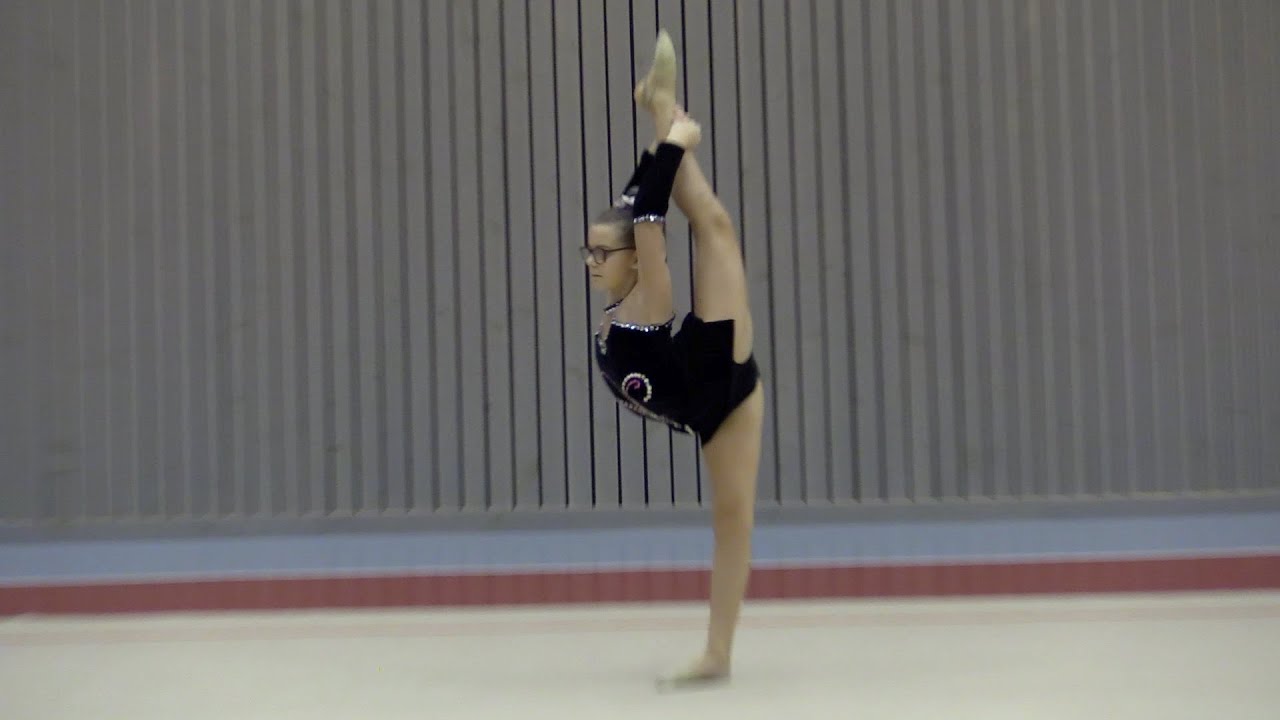 Aurora Gashi fristående 2020-10-24