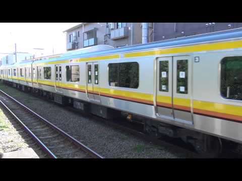 JR南武線 E233系電車（ナハN6） 快速立川行き 駅到着 209系（ナハ53）と並ぶ
