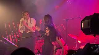Kitty Daisy & Lewis Going Up To The Country - La Maroquinerie live Paris 2023