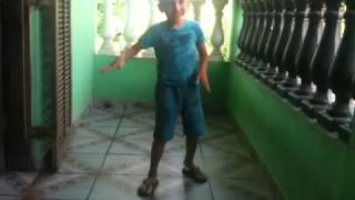 Muleke Zica .. As Mina Pira Dançando Funk