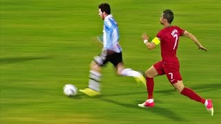 Top 10 Fastest Football Players 2017 ● Amazing Sprint Speed - HD