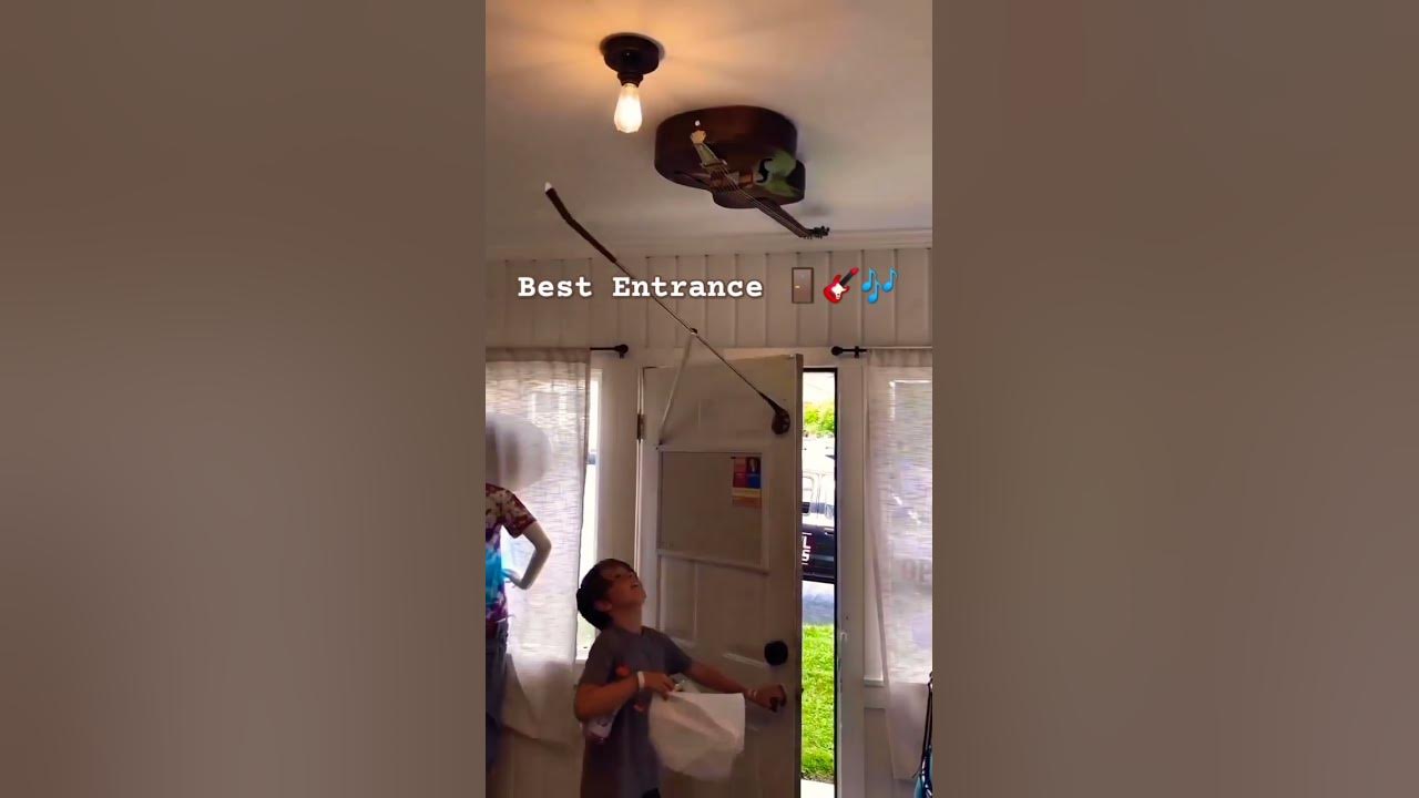 Best Entrance 🚪🎸🎶 #awesomeinventions #guitar #door #entrancedoor #music #shortsfeed