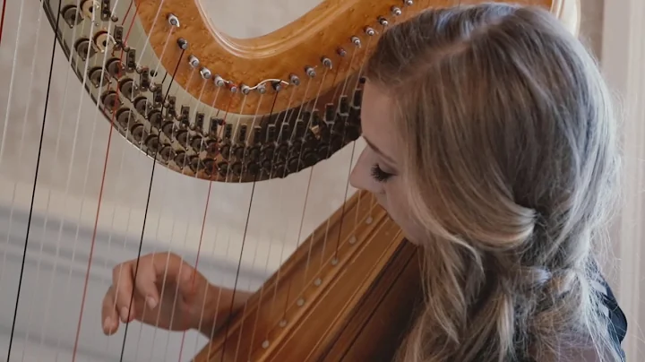 Can't Help Falling in Love With You performed by Toronto Harpist Rachel Dignard