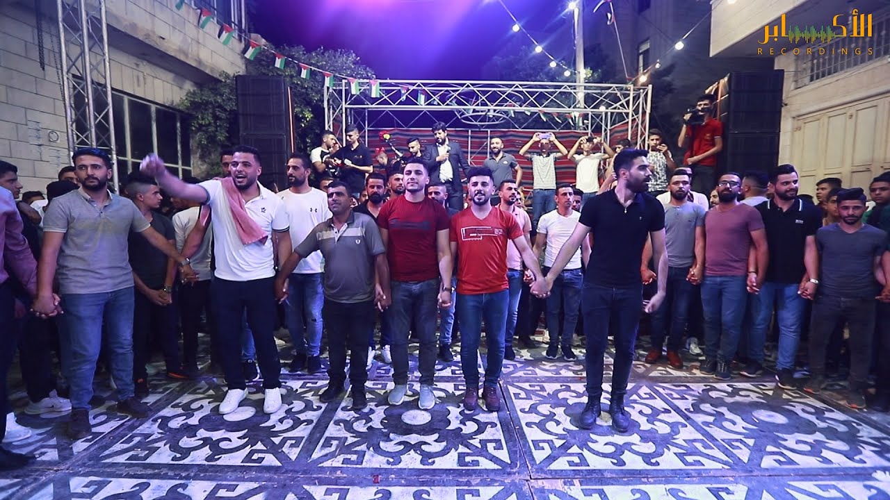 شوف الدبكه الصح مع الناس الصح  🔥✋ دبكة شباب تفوح مع الفنانين قاسم النجار ومؤيد البوريني