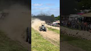 Ford 5000 tractor pulling