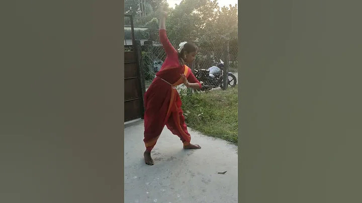 pranavalaya........  dance shorts ||#shorts#EshaLa...