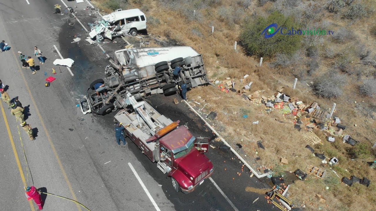 Accidente carretero cerca de Cabo San Lucas deja seis personas fallecidas y  un lesionado Cabovision - YouTube