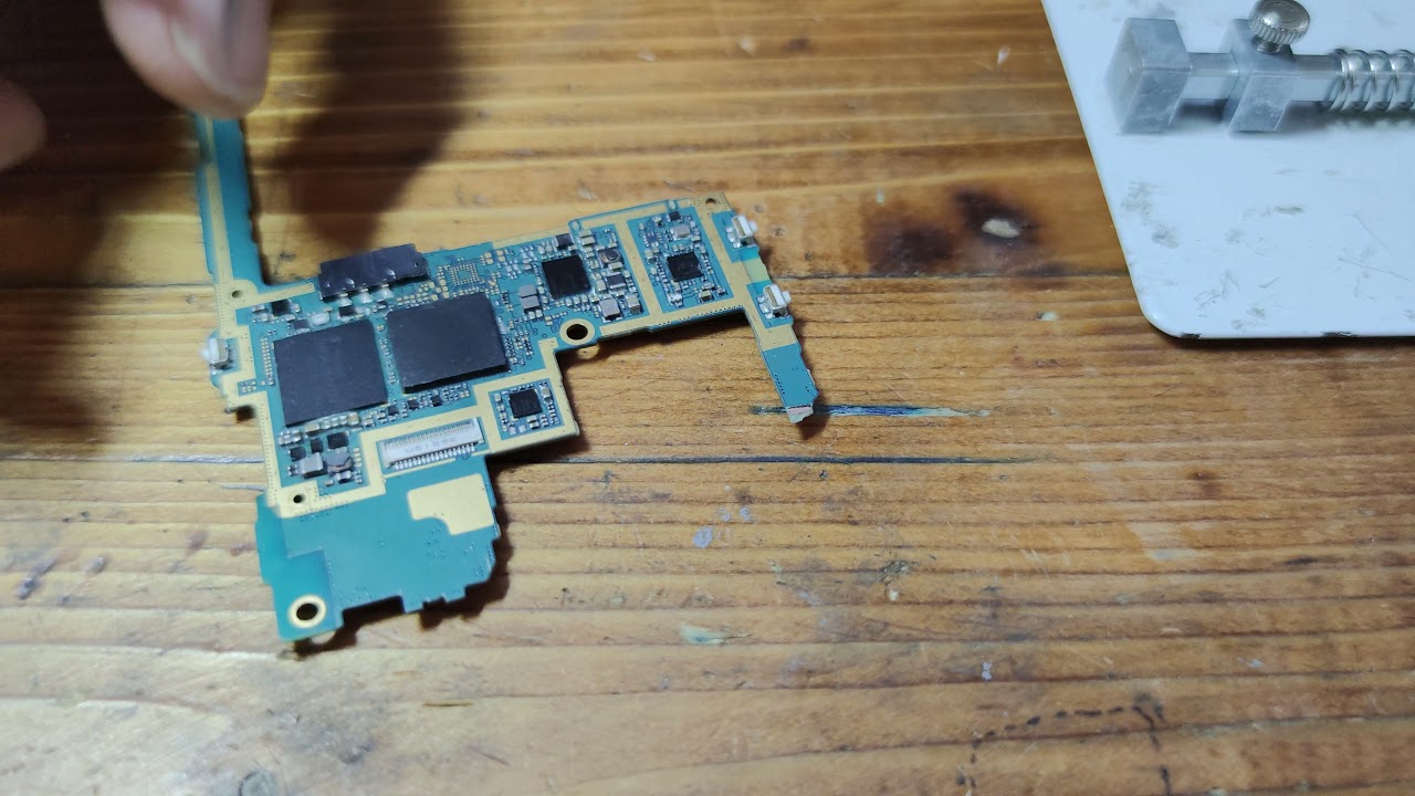 آموزش برداشتن و شابلون زدن (ریبال کردن) و گذاشتن آی سی (IC)