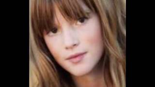 Cece Jones/Bella Thorne Slideshow