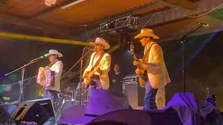 Suave pa Bailar-Los Corceles De Tijuana..Cumbia... Rancho Casian 18-06-23