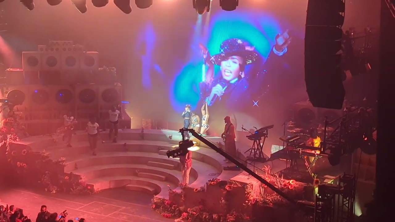 Janelle Monáe - Champagne Shit (with Quavon- encore version) - 2023-10-06