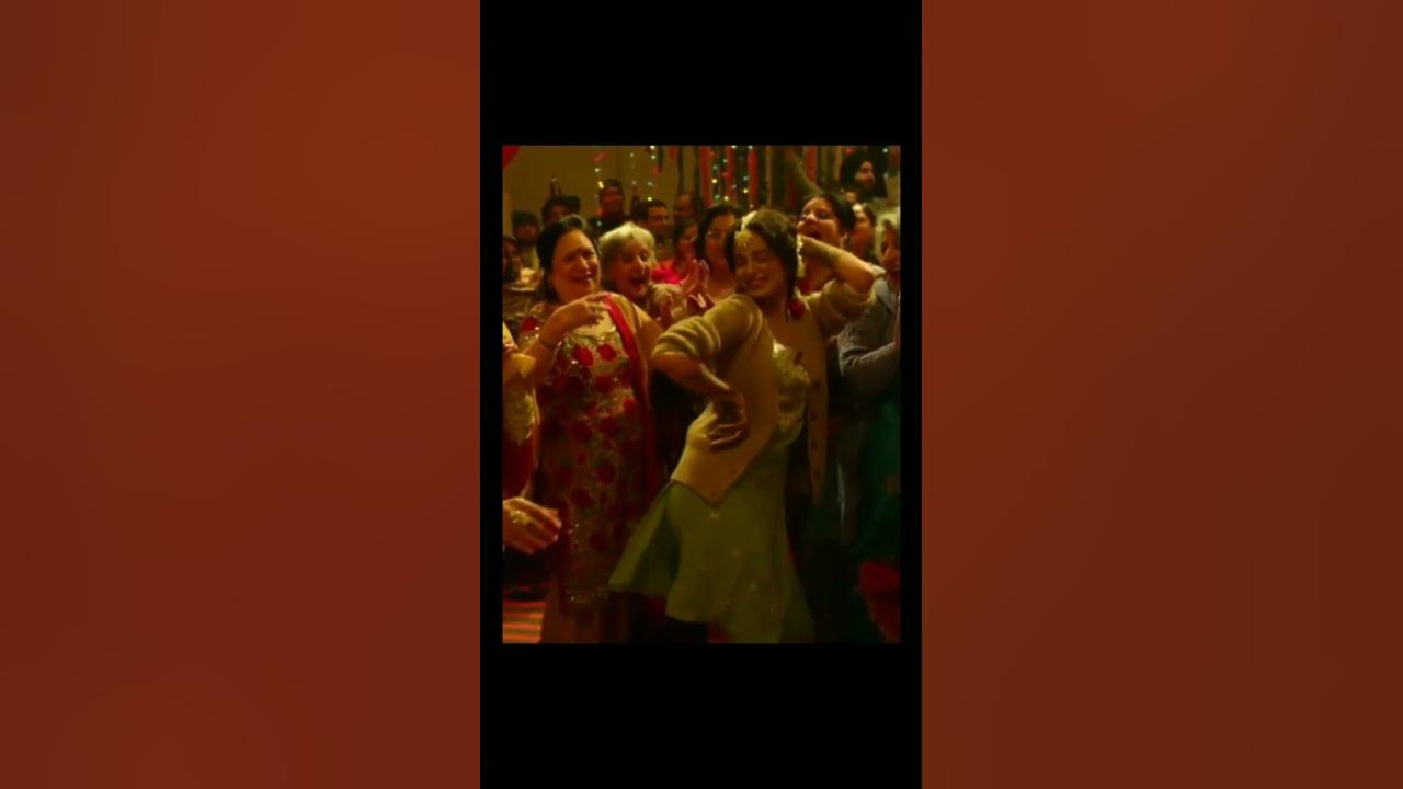 London Thumakda❤️😍 #kanganaranaut#queen#nehakakkar#song#favorite#viralshort#viral#kangana