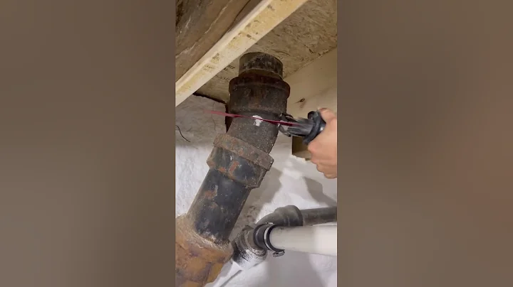 How to cut cast iron pipes. #shorts #youtubeshorts #construction