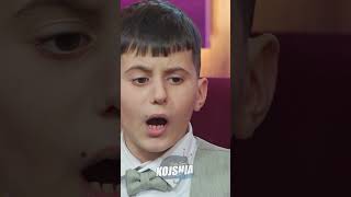 Voglushat i këndojnë lirimit te Hashim Thaçit e Veselit. Ja si reagon Hetem Ramadani