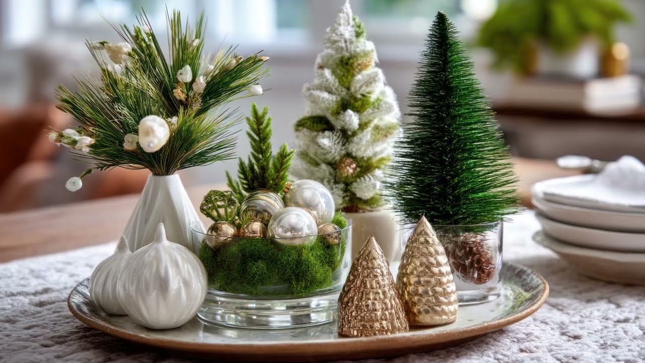 Small Space Green & White Christmas Decor 2025 | Cozy Minimalist Holiday Style for Apartments