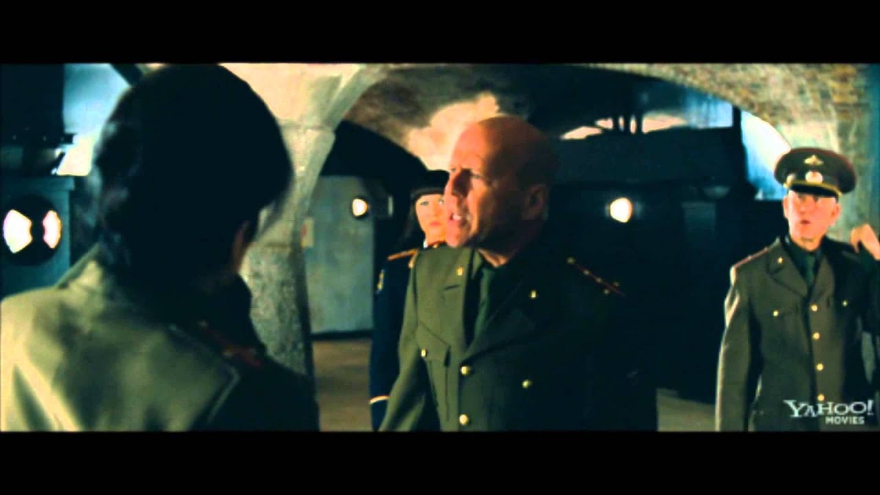 Red 2 TRAILERS Bruce Willis Byung-hun Lee Catherine Zeta-Jones HD - YouTube