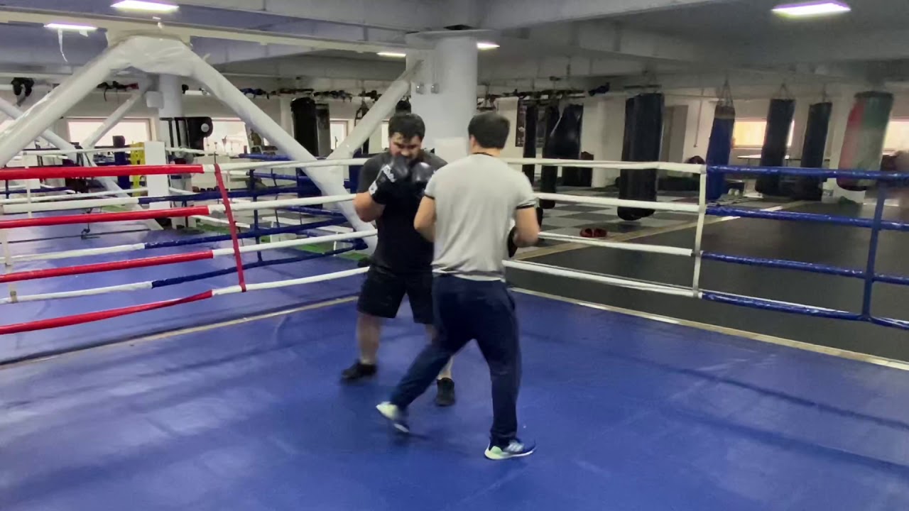 Индивидуальные тренировки по боксу | работа на лапах | Бокс в Харькове ...