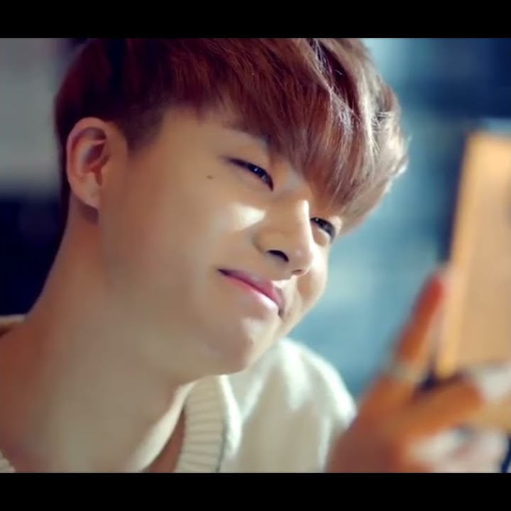 Pak aku mencintai salah satu rakyat mu jinhwan vers.
