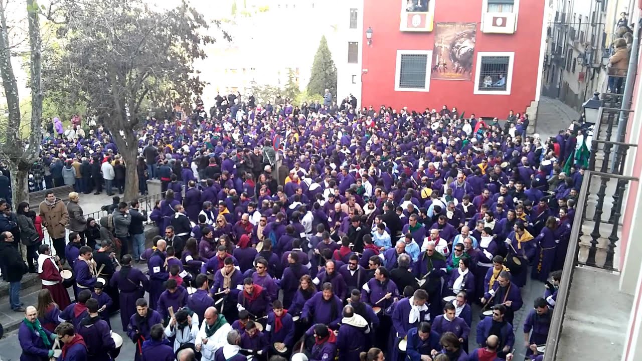 Turbas 2015 semana Santa Cuenca