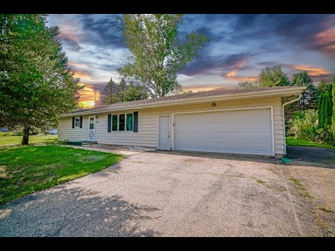 780 Clover Lane, Oregon, WI home video tour