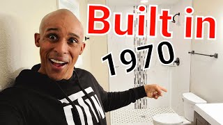 Beautiful fully remodeled tri level Home for sale in Glendale Arizona