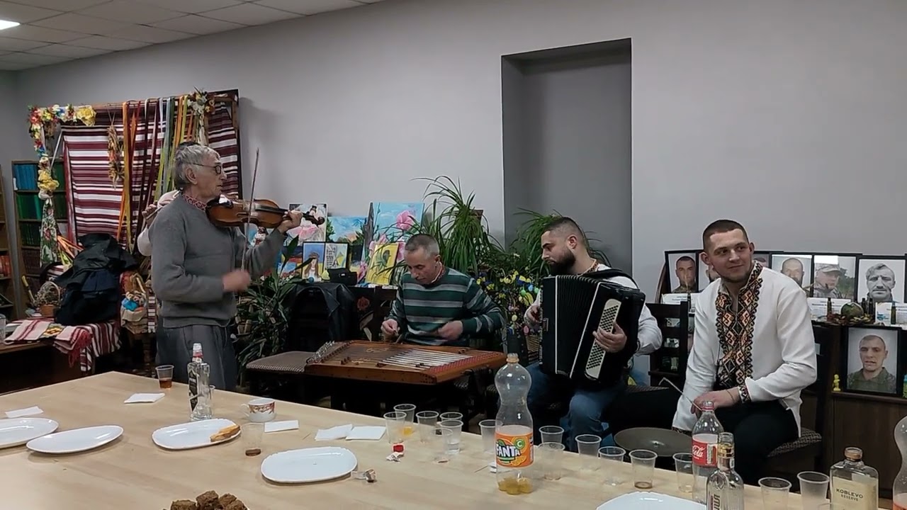 Печеніжинські музиканти - Гуцульські мелодії