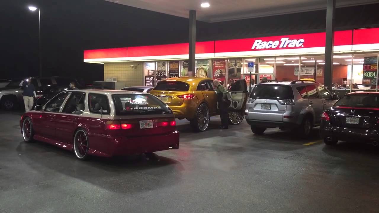 Musa Fx35 on 32" Forgiato Autonomo's