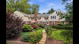 Welcome to 836 Old Thorn Run Road in Moon Township PA