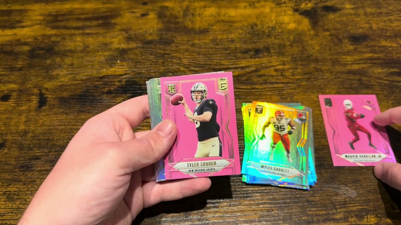 PROFIT CHALLENGE 💰 CAN YOU MAKE MONEY RIPPING FAT PACKS? (205 Donruss Elite Football)