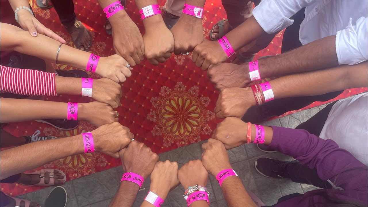 Holi 2026 Vlog | Holi Celebration in India 🇮🇳 | Colors & Madness | होली सेलिब्रेशन 2026