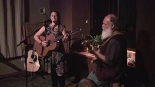 Alice DiMicele, I Am A Snake - Live at the StrawHouse, Corvallis, OR