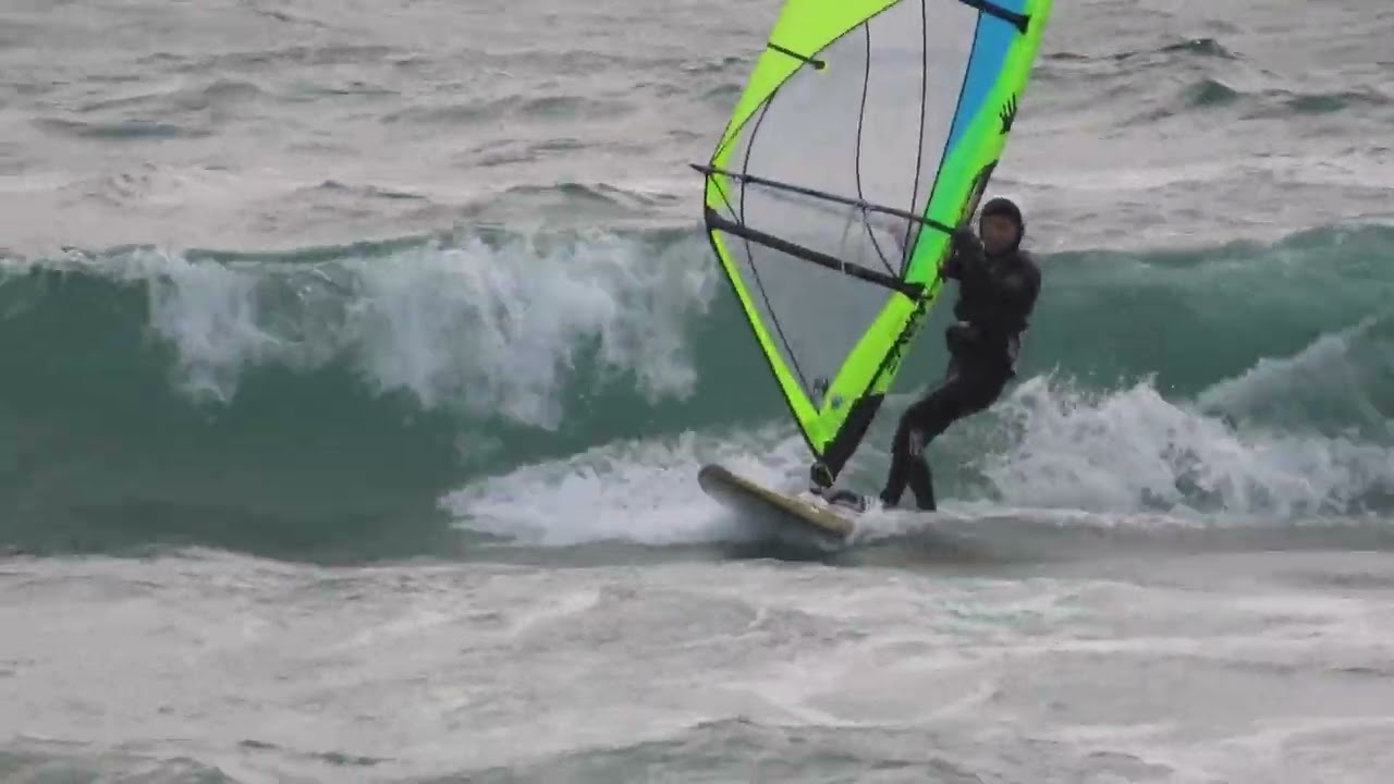 ウィンドサーフィン御前崎・2025．11．2 - YouTube