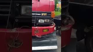 Download Lagu Kecelakaan Truk dan Pickup di Jalan Raya #shorts MP3