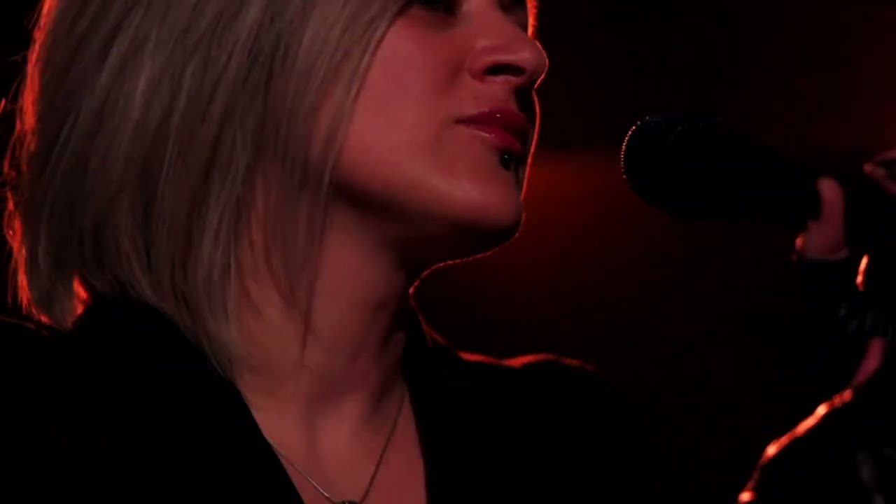 AMBERHEAD - Secret Love