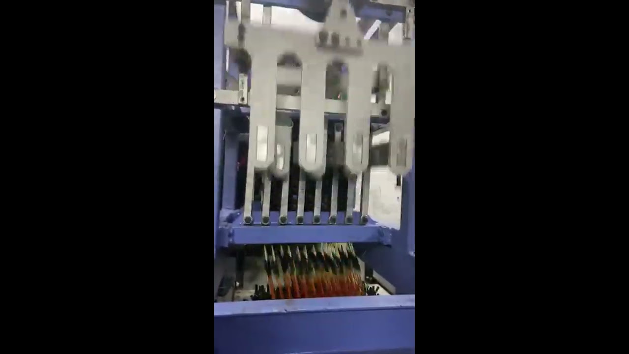 240 hooks electronics jacquard machine
