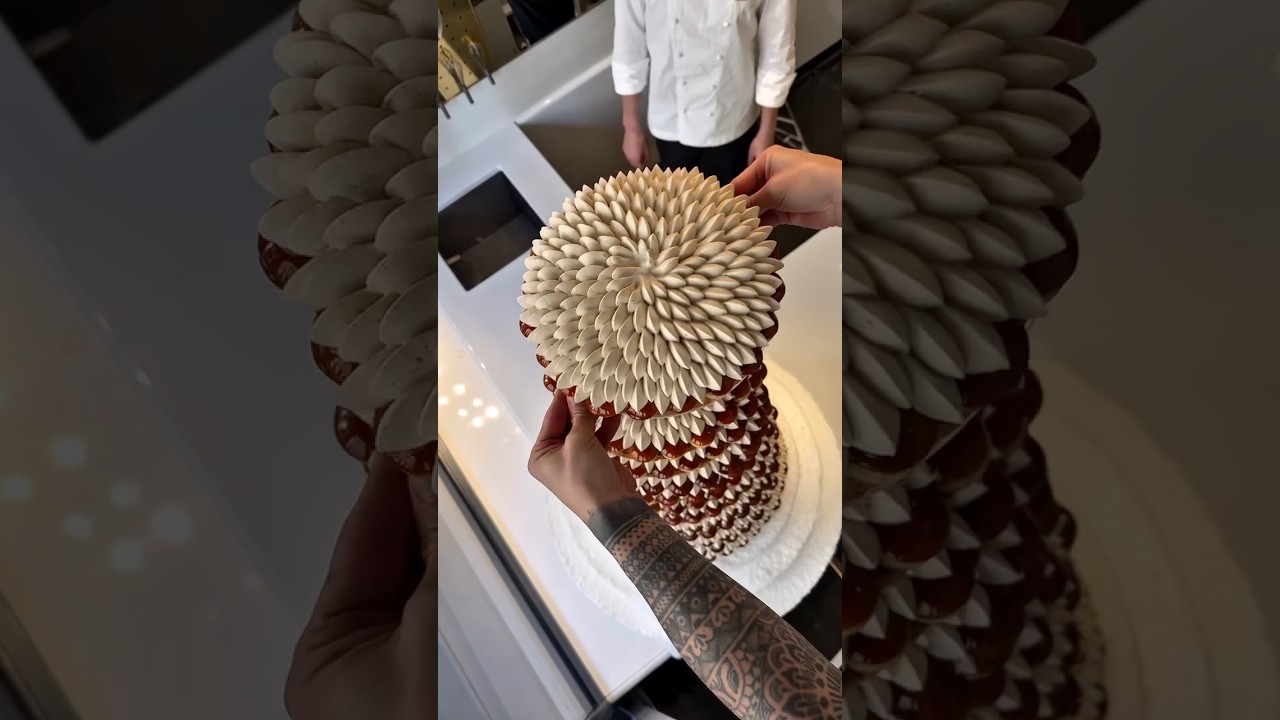 A 3-meter Saint Honoré made for you 🤤 