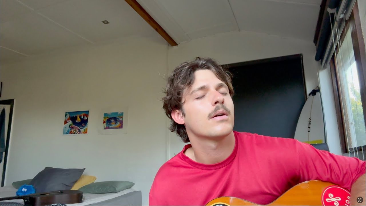 гигантская майка (версия Эмбла)