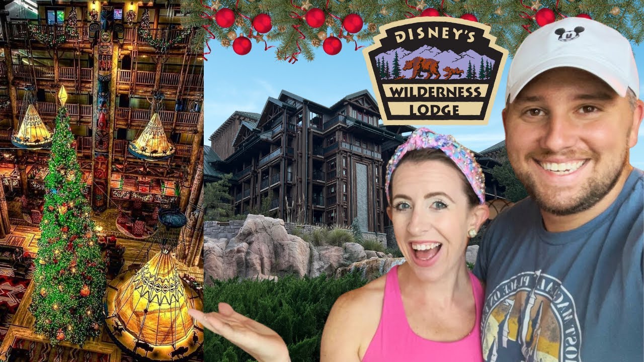 Disney’s Wilderness Lodge AMAZING Christmas Decorations | BUSY Magic Kingdom
